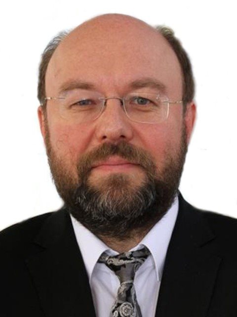Илья Кузьменков