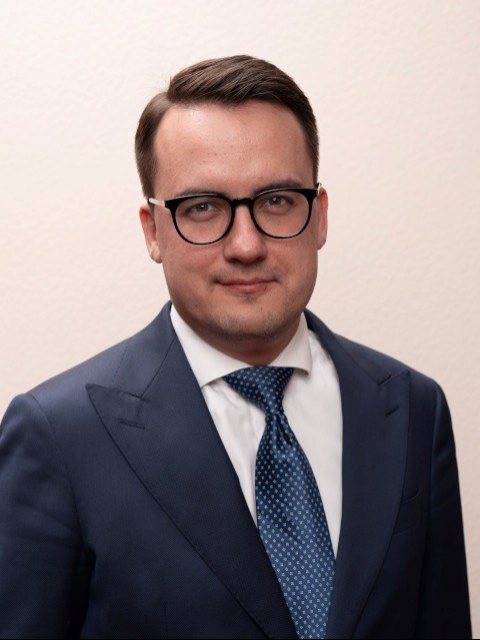 Сергей Емельянов