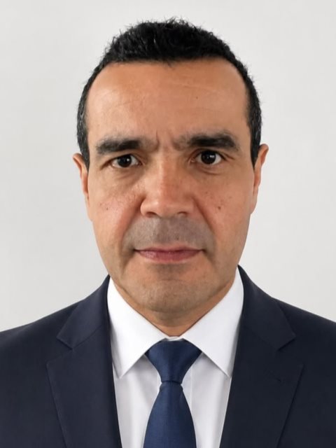 Заир Заиров