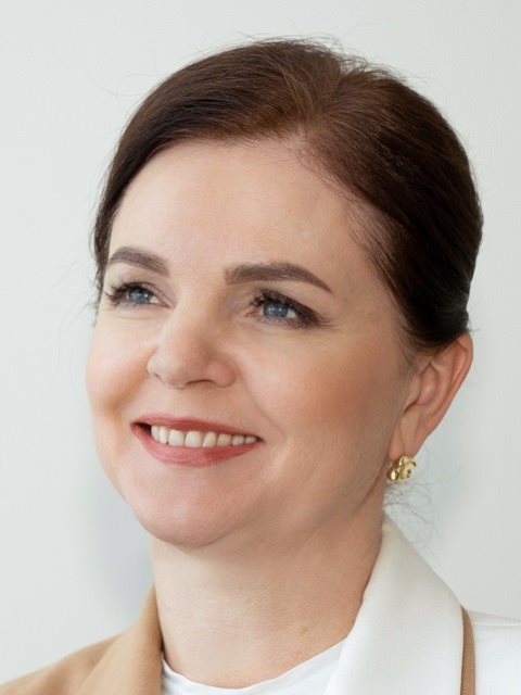 Елена Майер