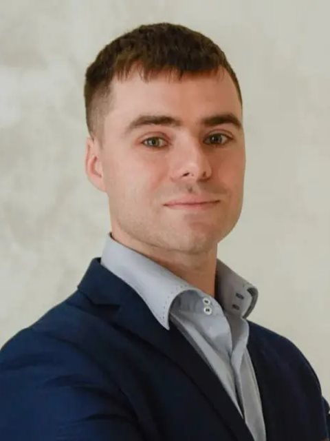 Илья Тамбовцев