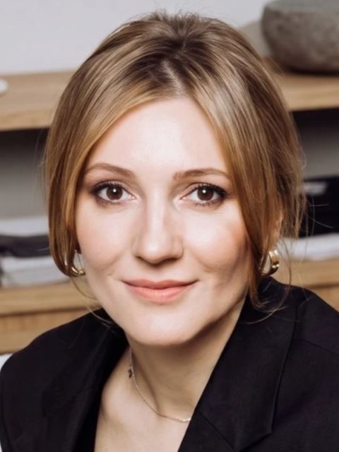 Анастасия Карнеева