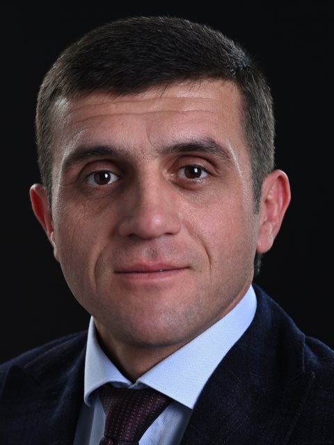 Рустам Ачмиз